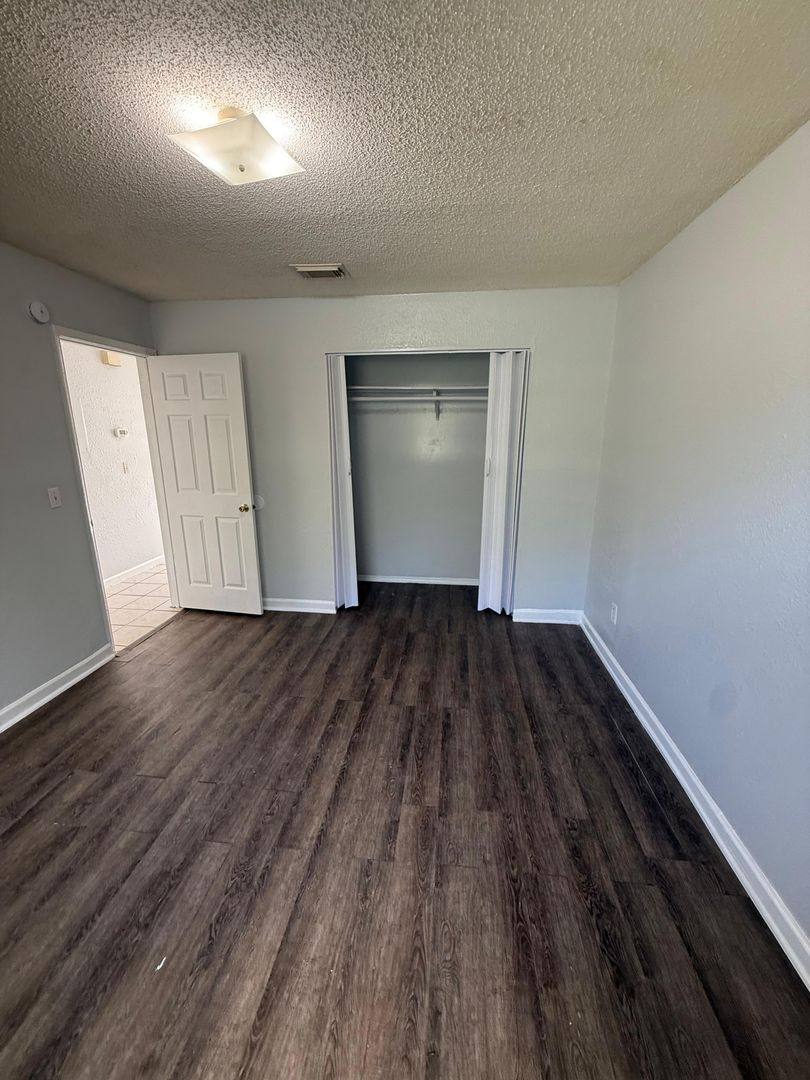 Apartment for rent at 3997 Leonnie Rd, Jacksonville, FL 32208