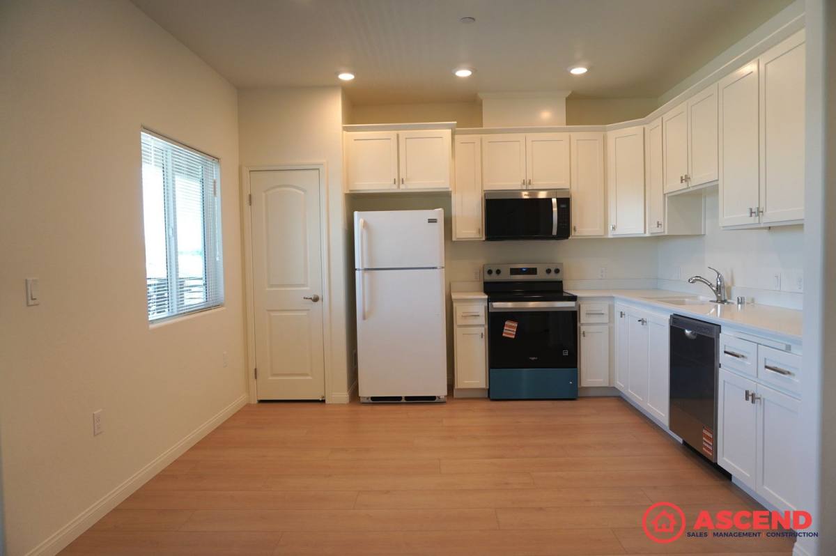 Apartment for rent at 420 20th Ave, Delano, CA 93215