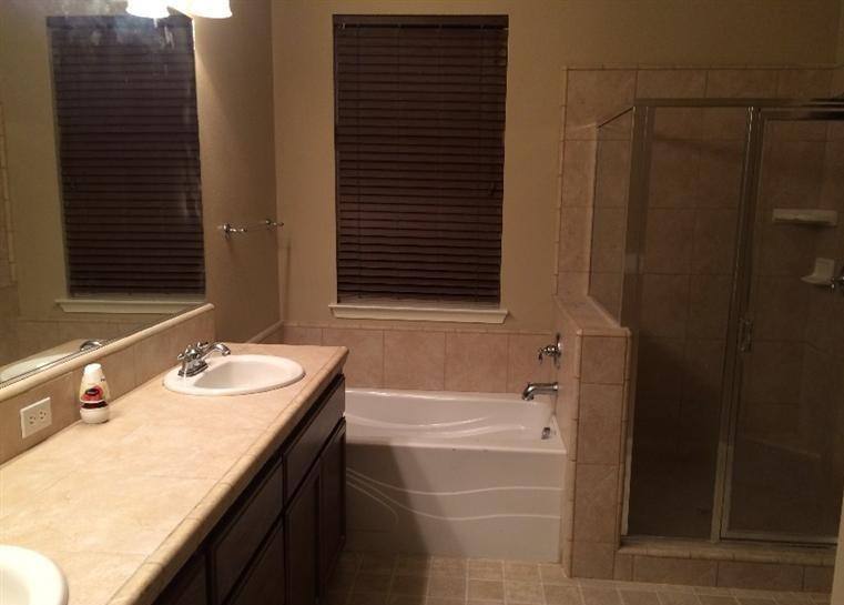 House for rent at 507 Descanso Bay Circle, Tulare, CA 93274