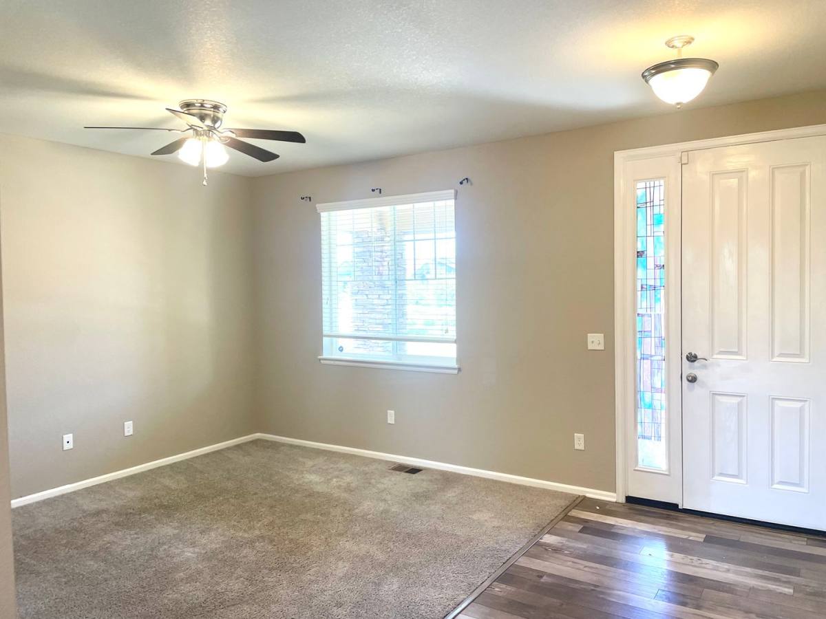 House for rent at 25147 E Maple Ave, Aurora, CO 80018