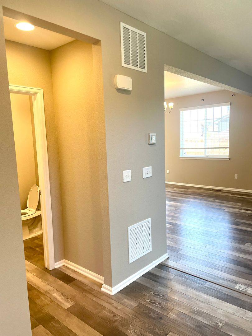 House for rent at 25147 E Maple Ave, Aurora, CO 80018