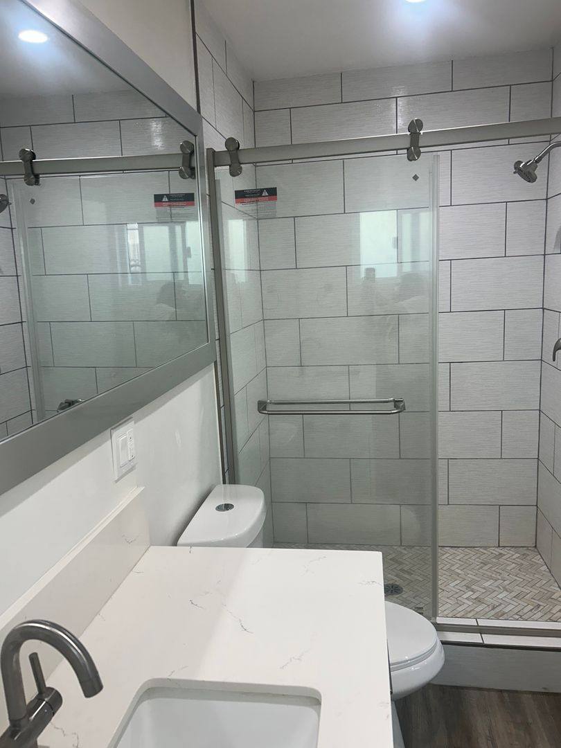 Apartment for rent at 1060 S Sherbourne Dr, Los Angeles, CA 90035