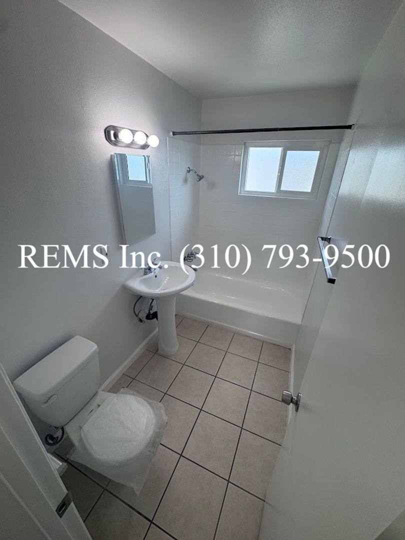 Apartment for rent at 1040 Ohio Ave, Long Beach, CA 90804