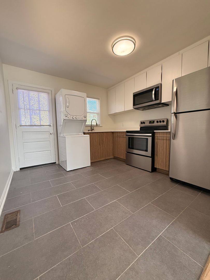 Apartment for rent at 3821 Lupton Circle, Raleigh, NC 27606