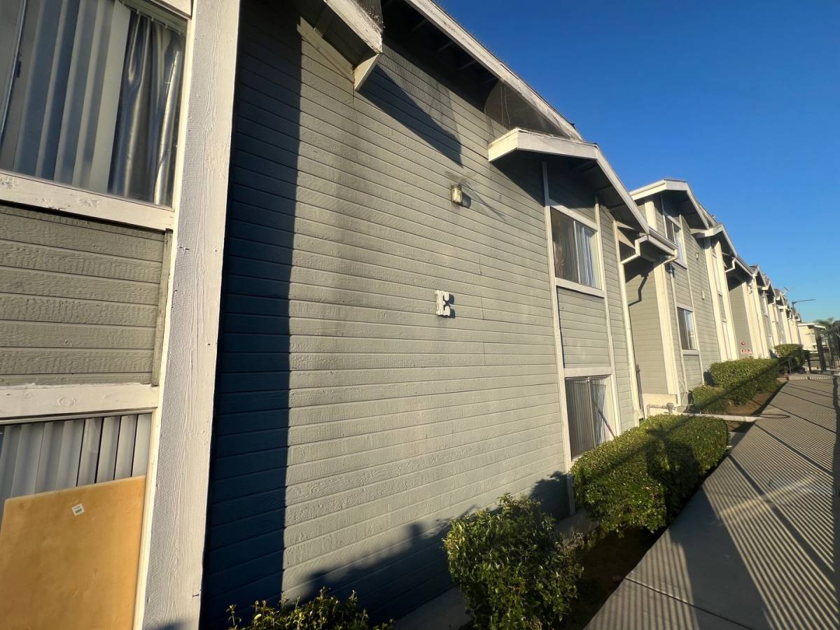Apartment for rent at 2649 Marengo St, Los Angeles, CA 90033