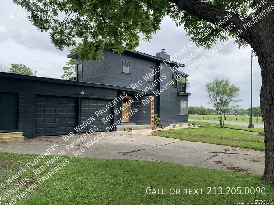 House for rent at 155 N Josephine Tobin Dr, San Antonio, TX 78201