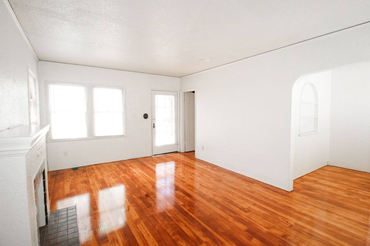Apartment for rent at 3783-3787 1 2 Park Blvd, San Diego, CA 92103