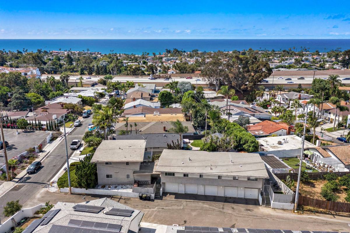 Apartment for rent at 2 W Avenida San Gabriel, San Clemente, CA 92672