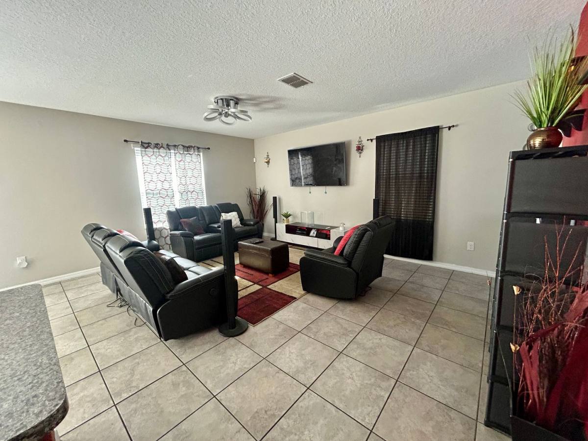 House for rent at 17345 White Mangrove Dr, Wimauma, FL 33598