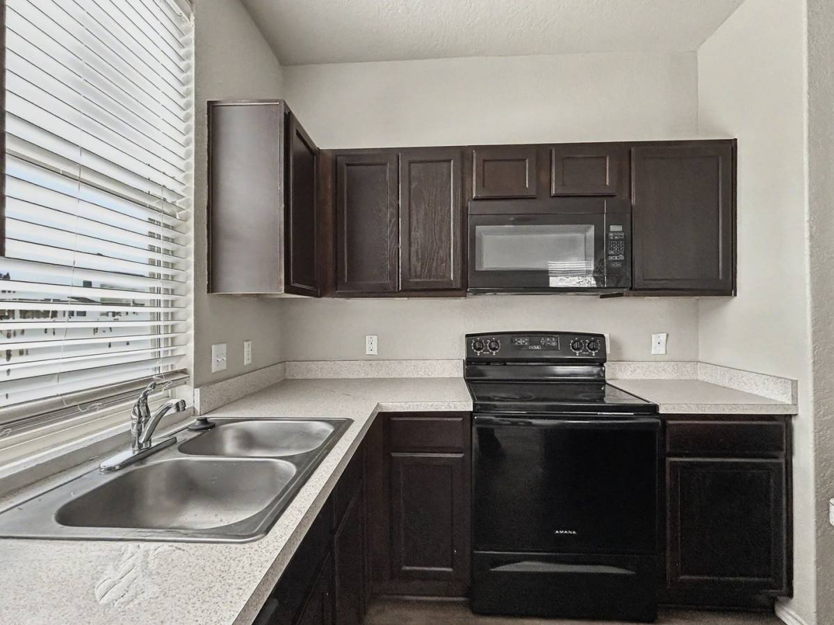 House for rent at 9407 Somers Bend, San Antonio, TX 78211