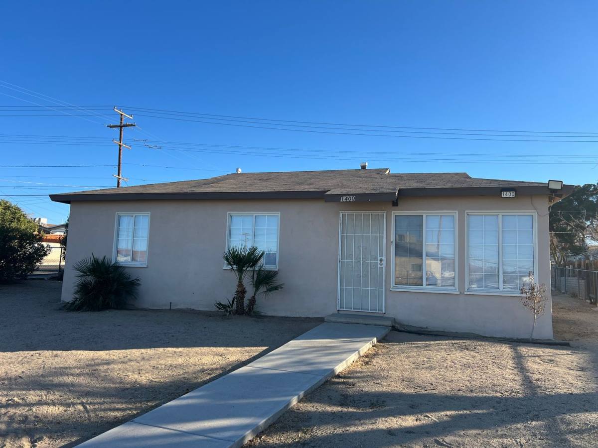 House for rent at 1400 Nancy St, Barstow, CA 92311