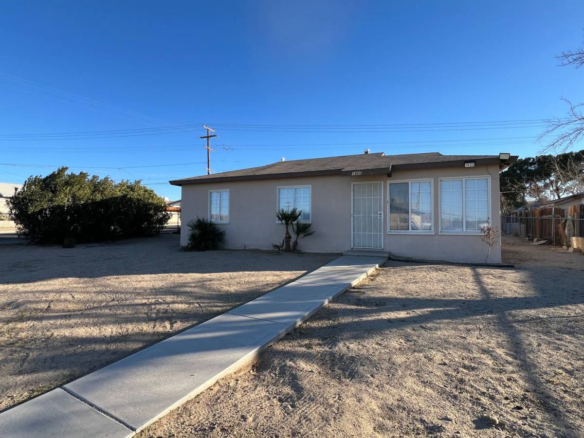 House for rent at 1400 Nancy St, Barstow, CA 92311