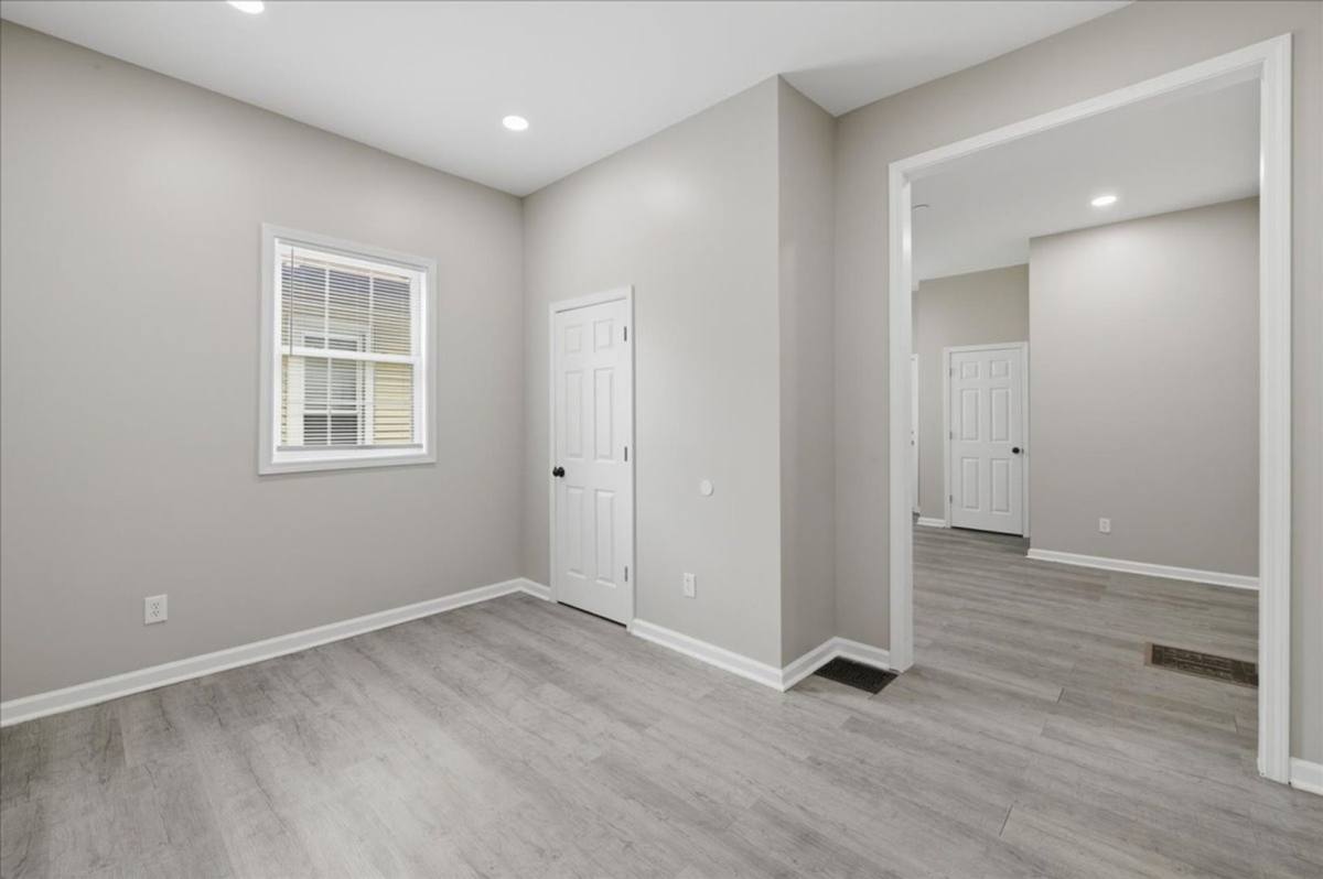 Apartment for rent at 28 S Dearborn St, Indianapolis, IN 46201