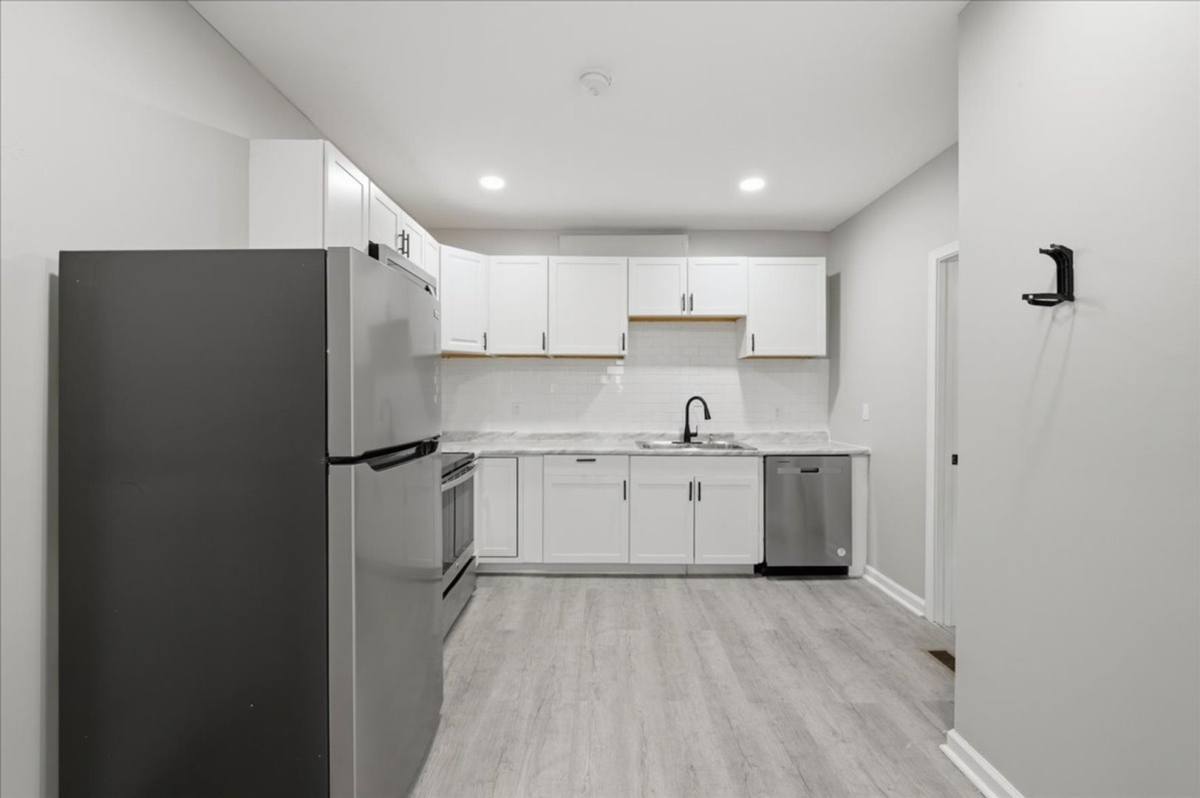 Apartment for rent at 28 S Dearborn St, Indianapolis, IN 46201