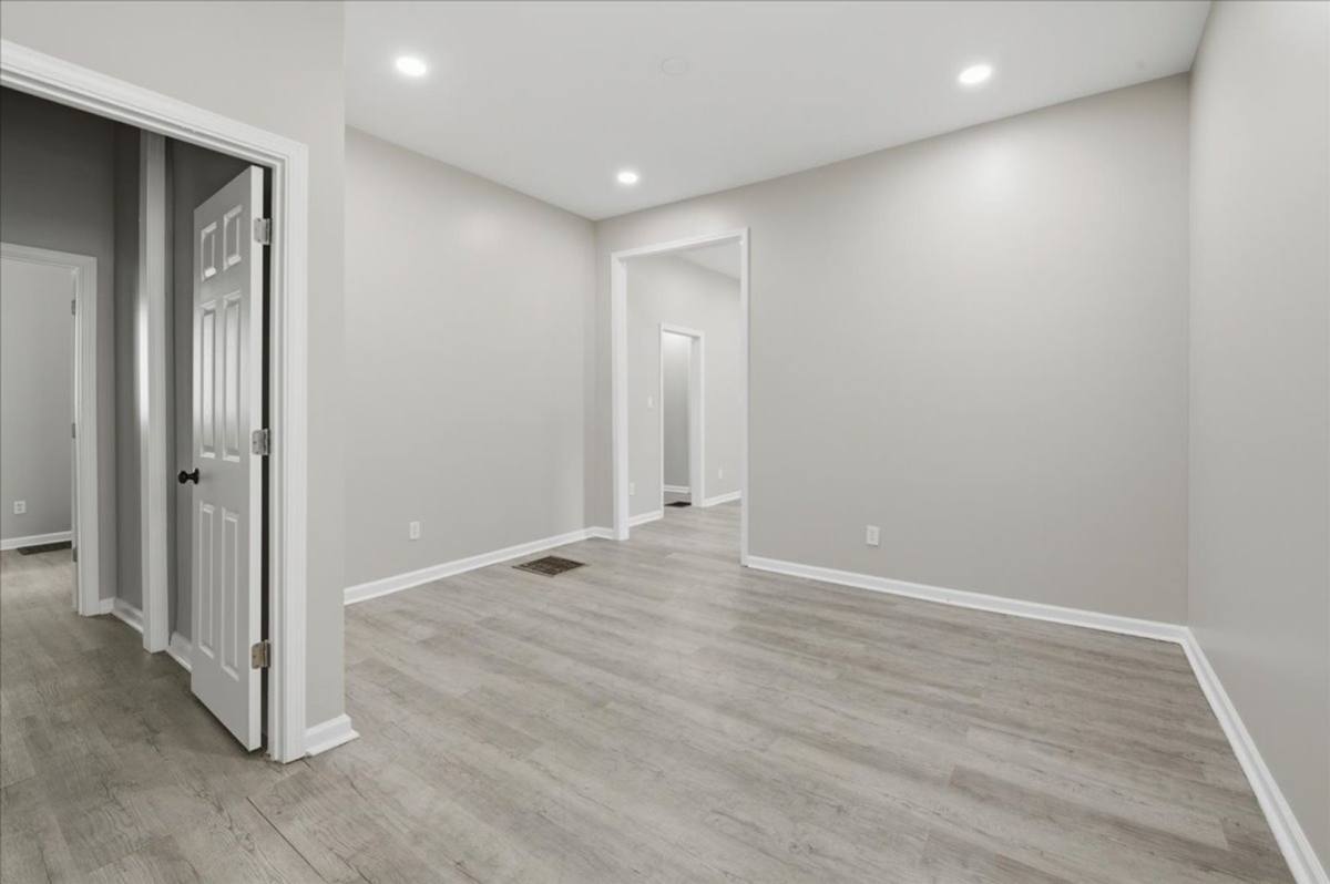 Apartment for rent at 28 S Dearborn St, Indianapolis, IN 46201