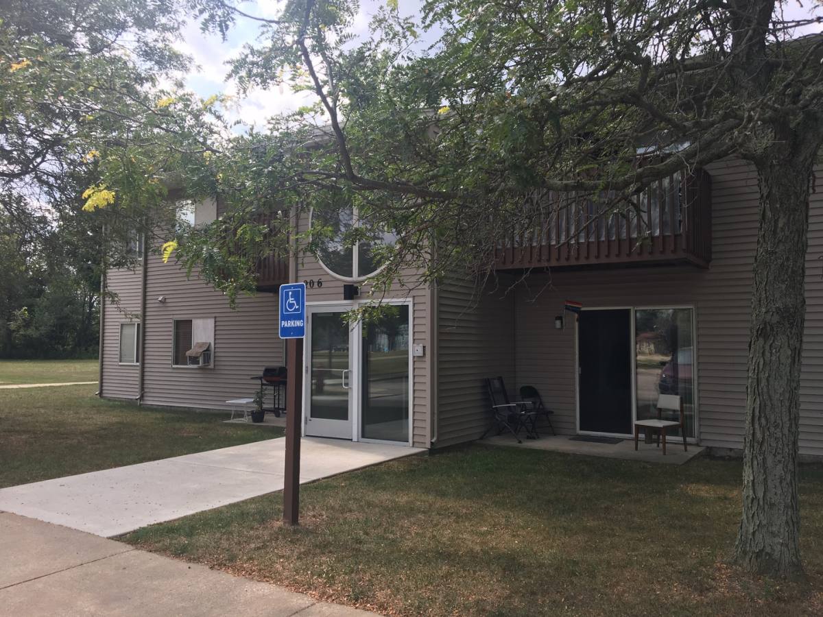 Apartment for rent at 204 Southfield St, Litchfield, MI 49252
