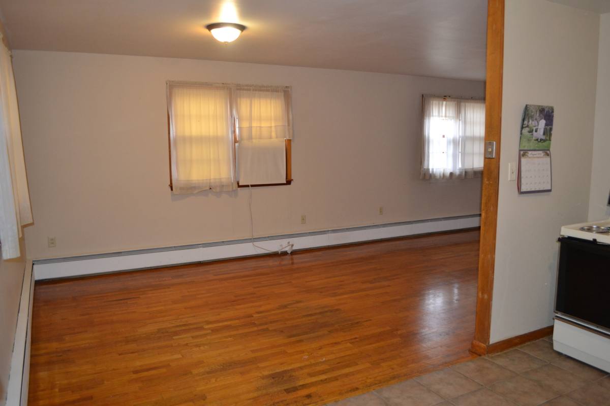 Apartment for rent at 614 Washington St, Clay Center, KS 67432
