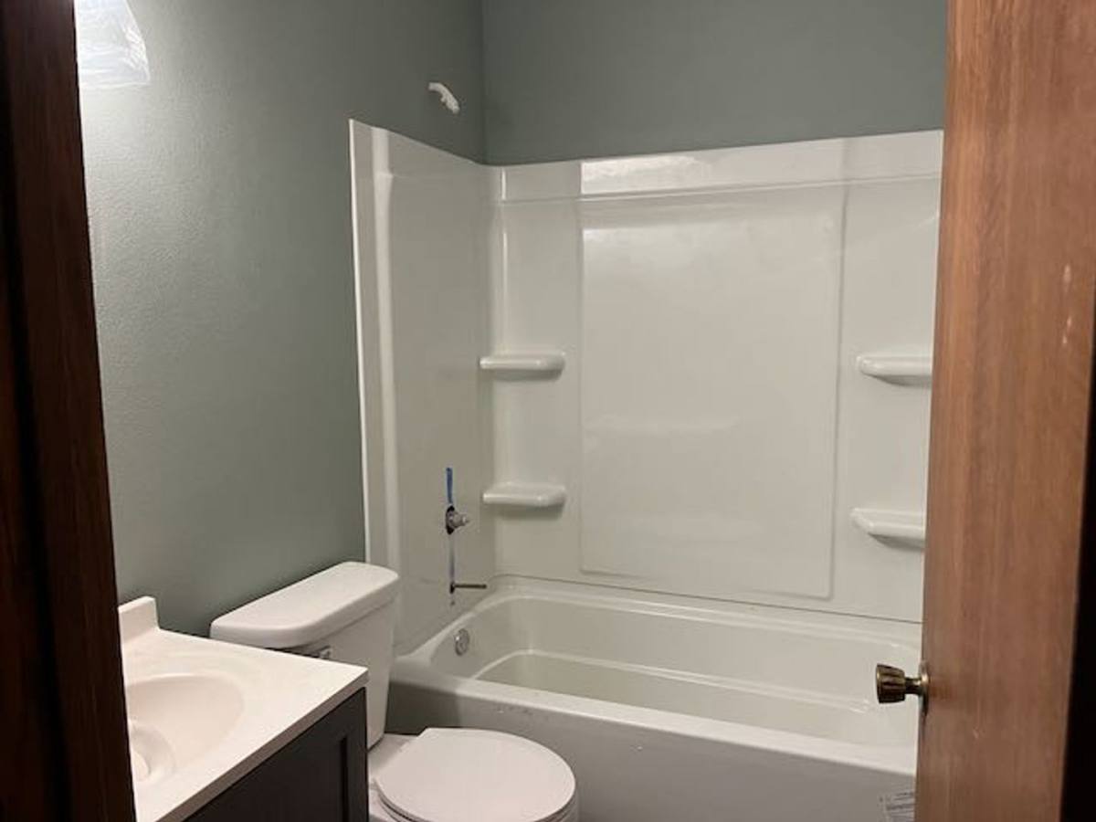 Townhouse for rent at 4306 50th St, Des Moines, IA 50310