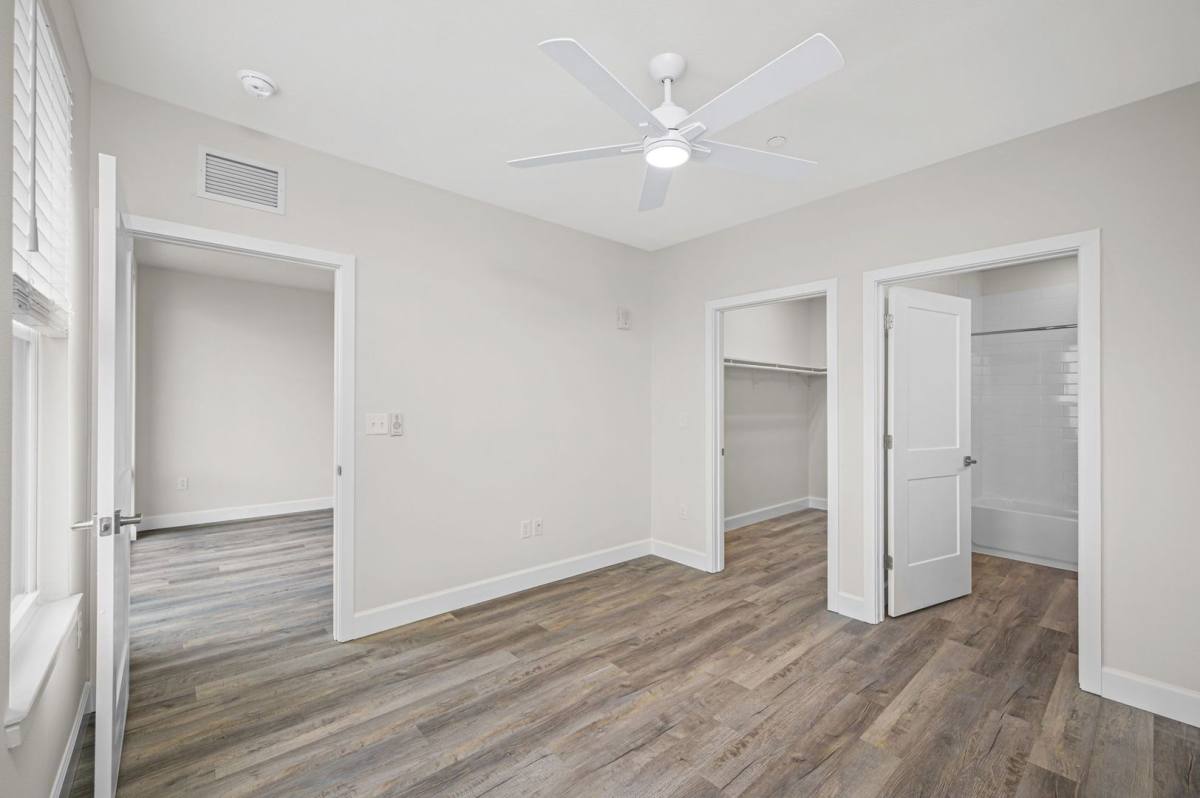 Apartment for rent at 357 5th St S, Saint Petersburg, FL 33701