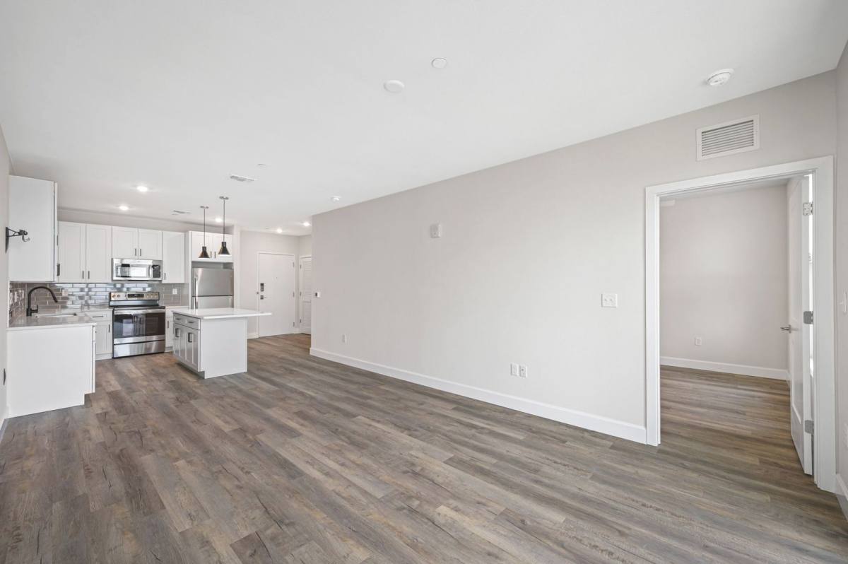 Apartment for rent at 357 5th St S, Saint Petersburg, FL 33701