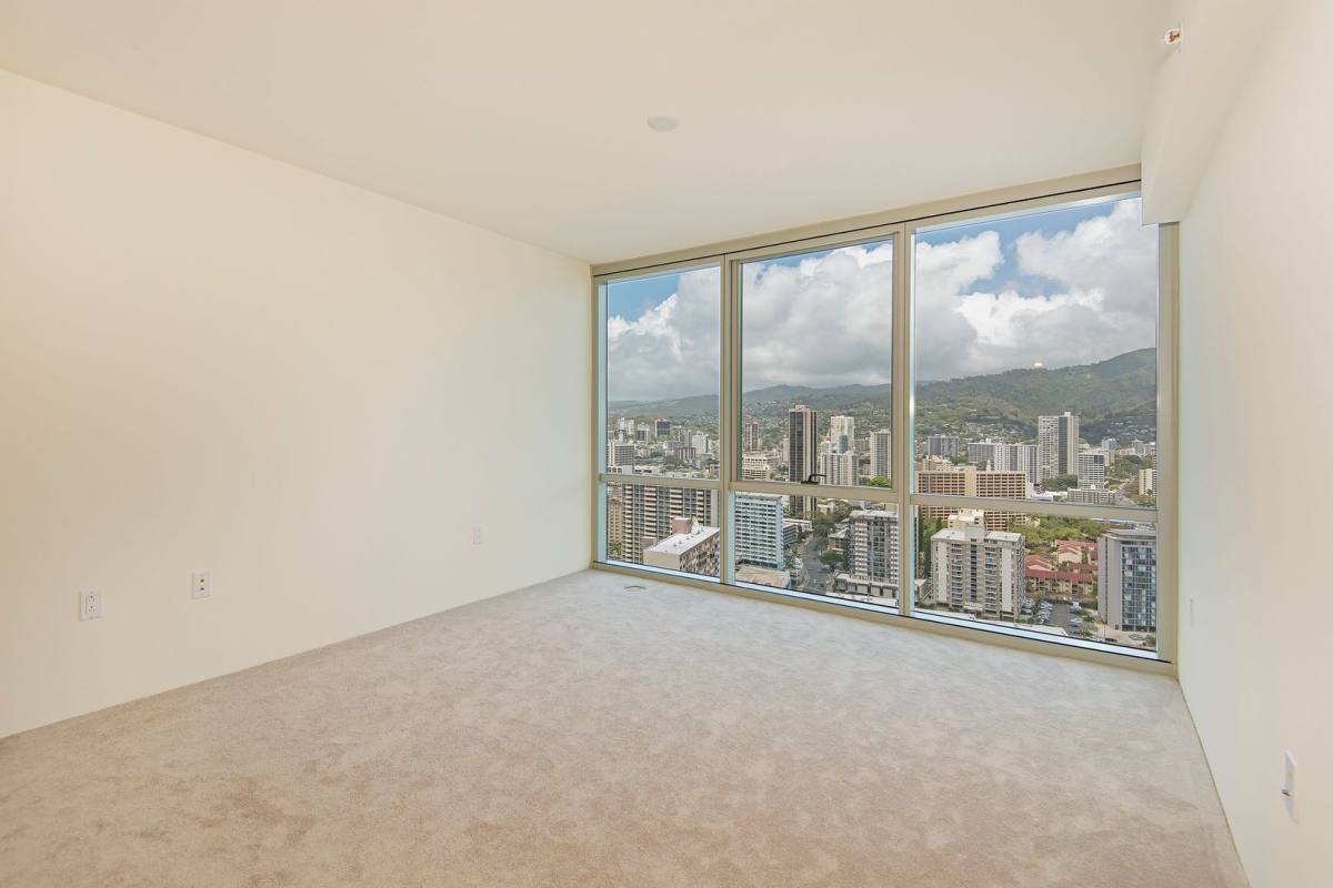 Apartment for rent at 1631 Kapiolani Blvd, Honolulu, HI 96814