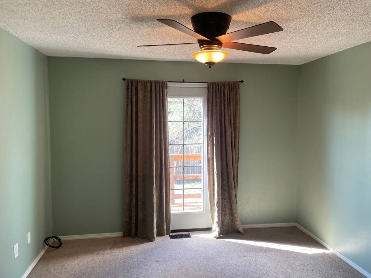 House for rent at 17502 E Whitaker Dr, Aurora, CO 80015