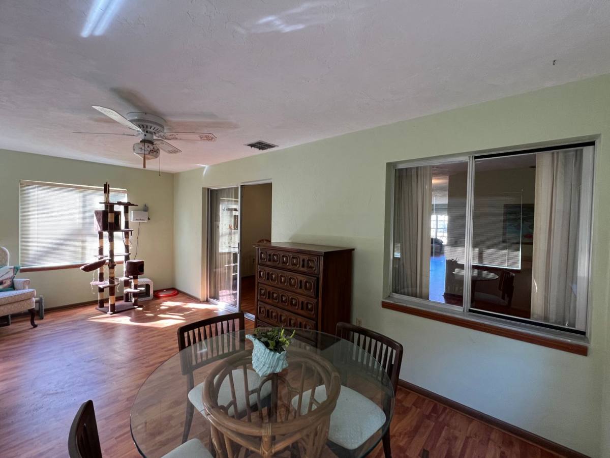 House for rent at 913 New Bedford Dr, Deland, FL 32724
