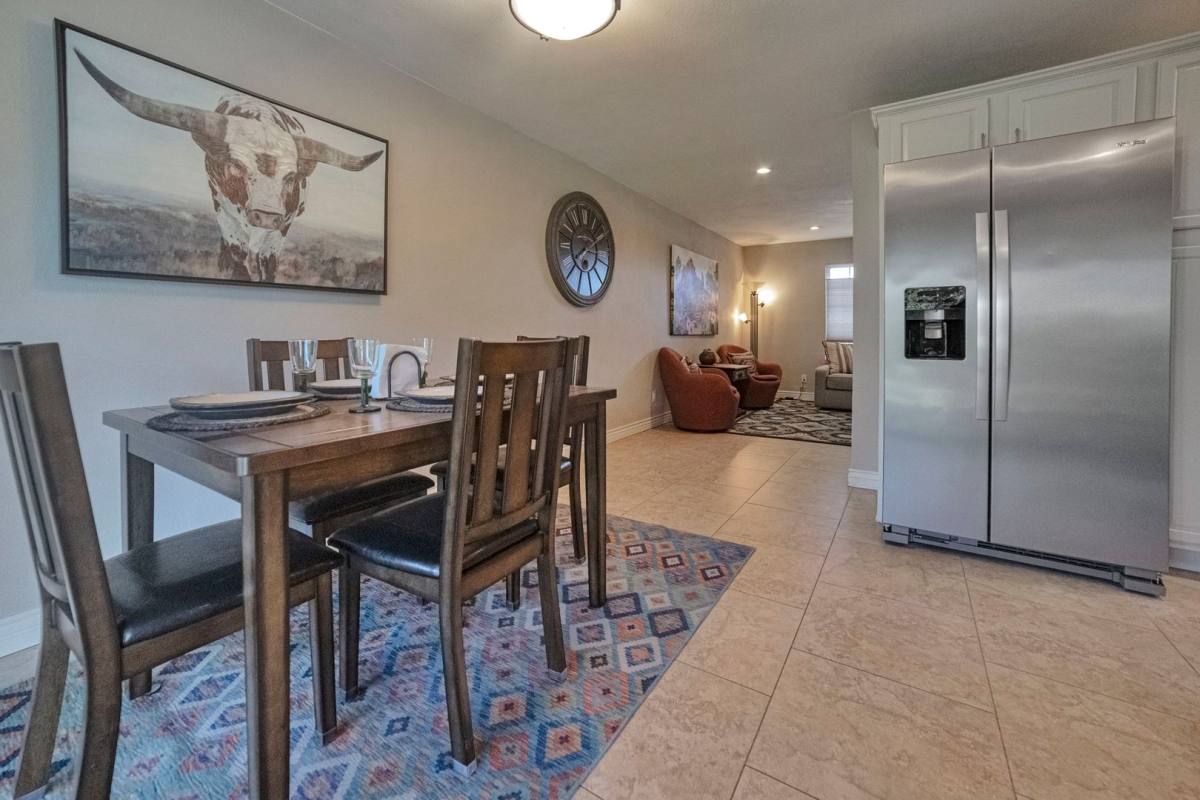 House for rent at 8737 E Plaza Ave, Scottsdale, AZ 85250