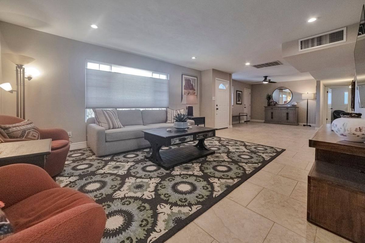 House for rent at 8737 E Plaza Ave, Scottsdale, AZ 85250