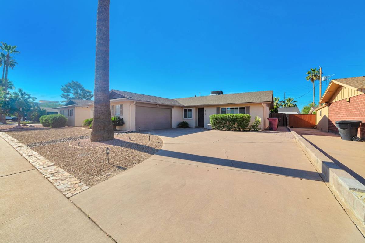 House for rent at 8737 E Plaza Ave, Scottsdale, AZ 85250