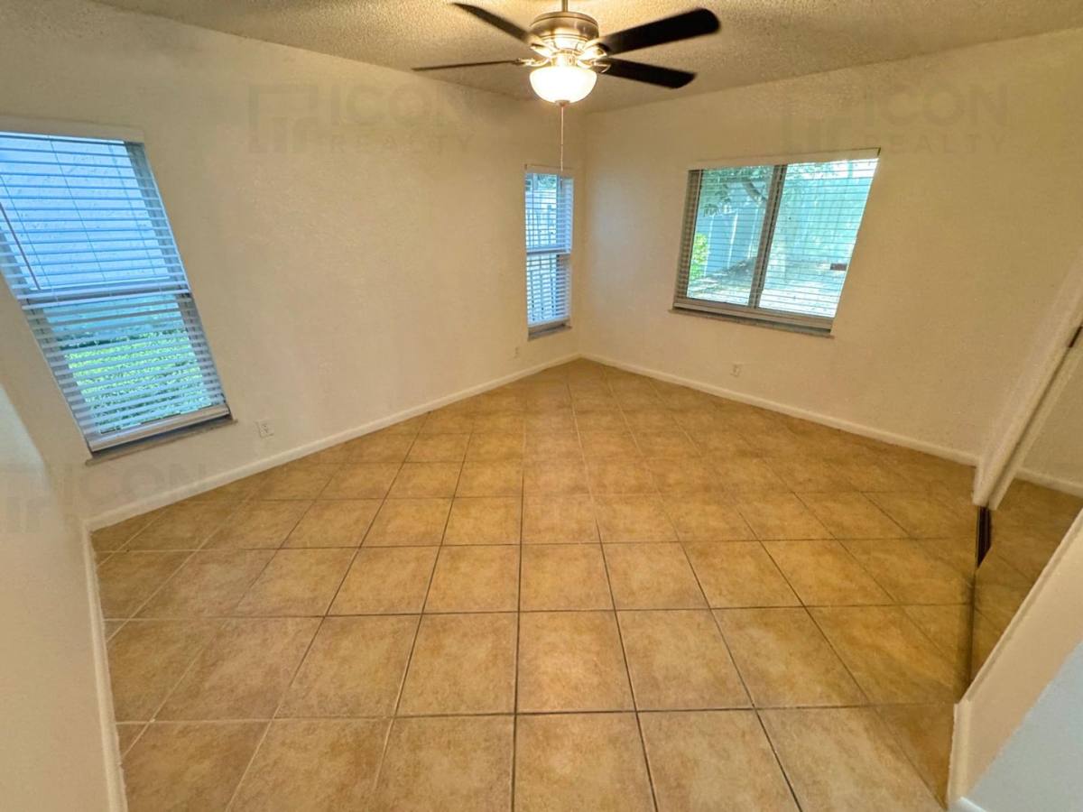 House for rent at 61 SW 34th Ave, Deerfield Beach, FL 33442