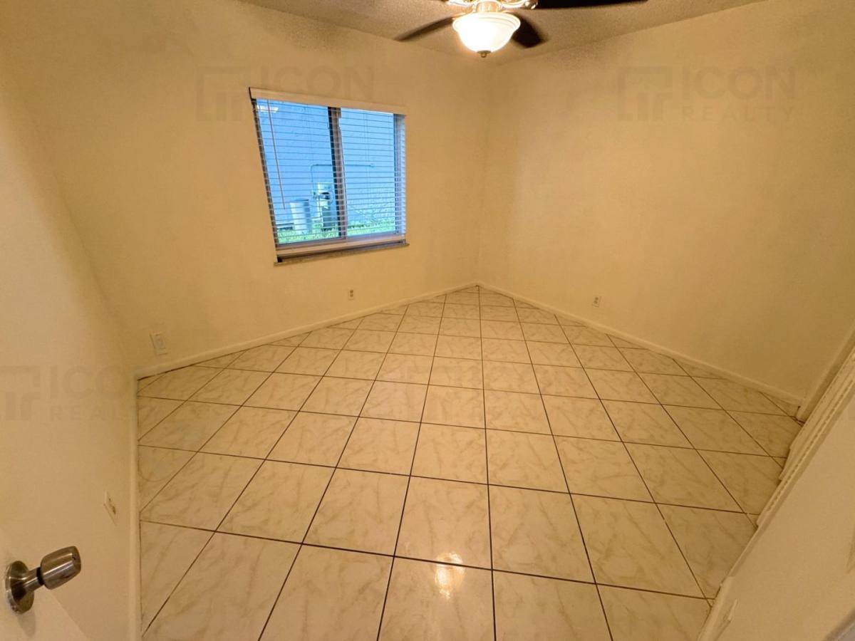 House for rent at 61 SW 34th Ave, Deerfield Beach, FL 33442