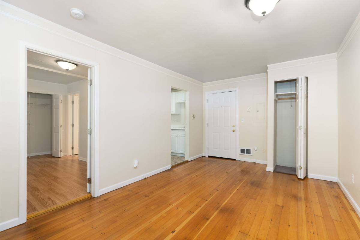 Apartment for rent at 620 19th Ave E, Seattle, WA 98112