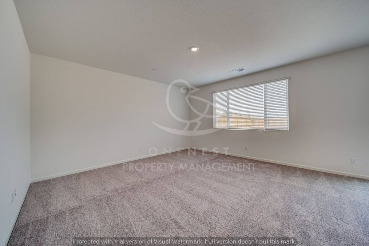 House for rent at 638 Valencia St, Lincoln, CA 95648