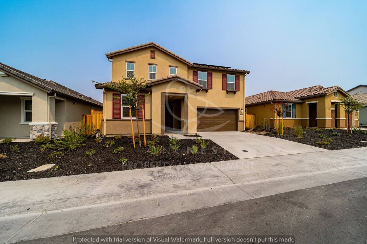 House for rent at 638 Valencia St, Lincoln, CA 95648