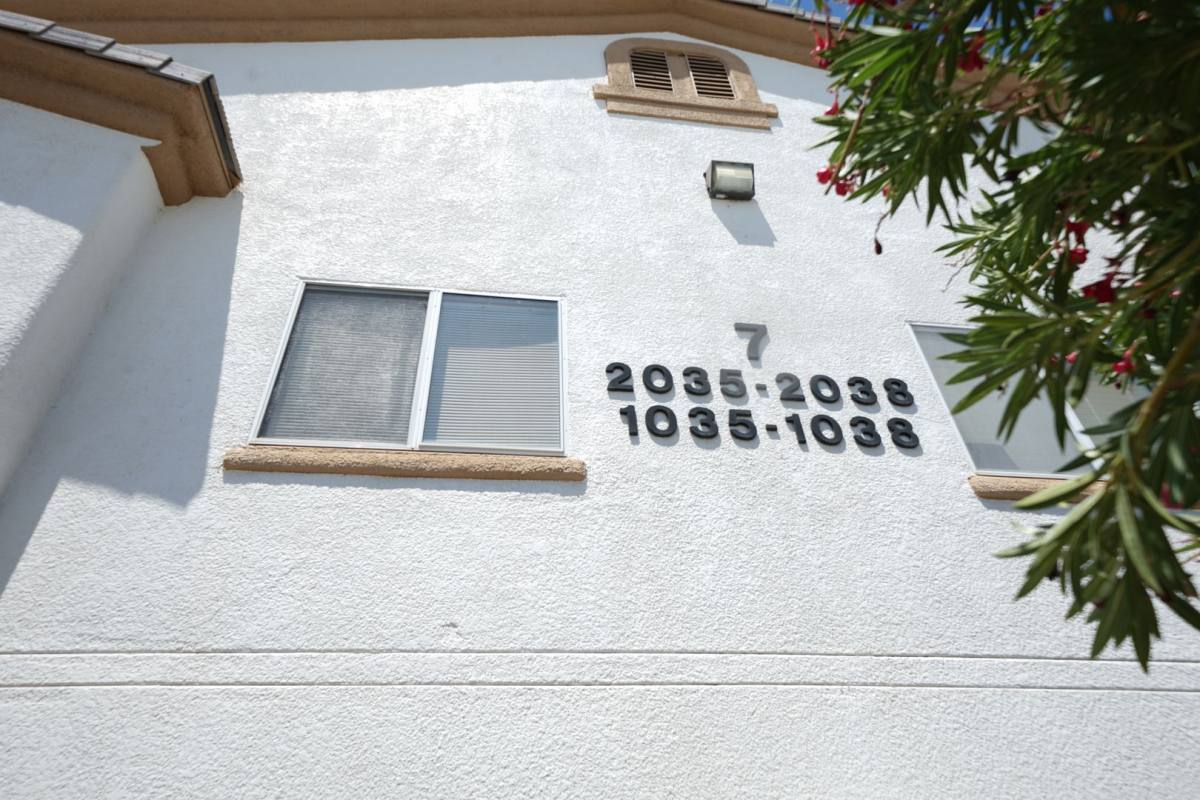 Apartment for rent at 5655 E Sahara Ave, Las Vegas, NV 89142
