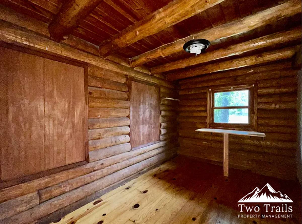 House for rent at 1608 Pennsylvania Ave, Hendersonville, NC 28739