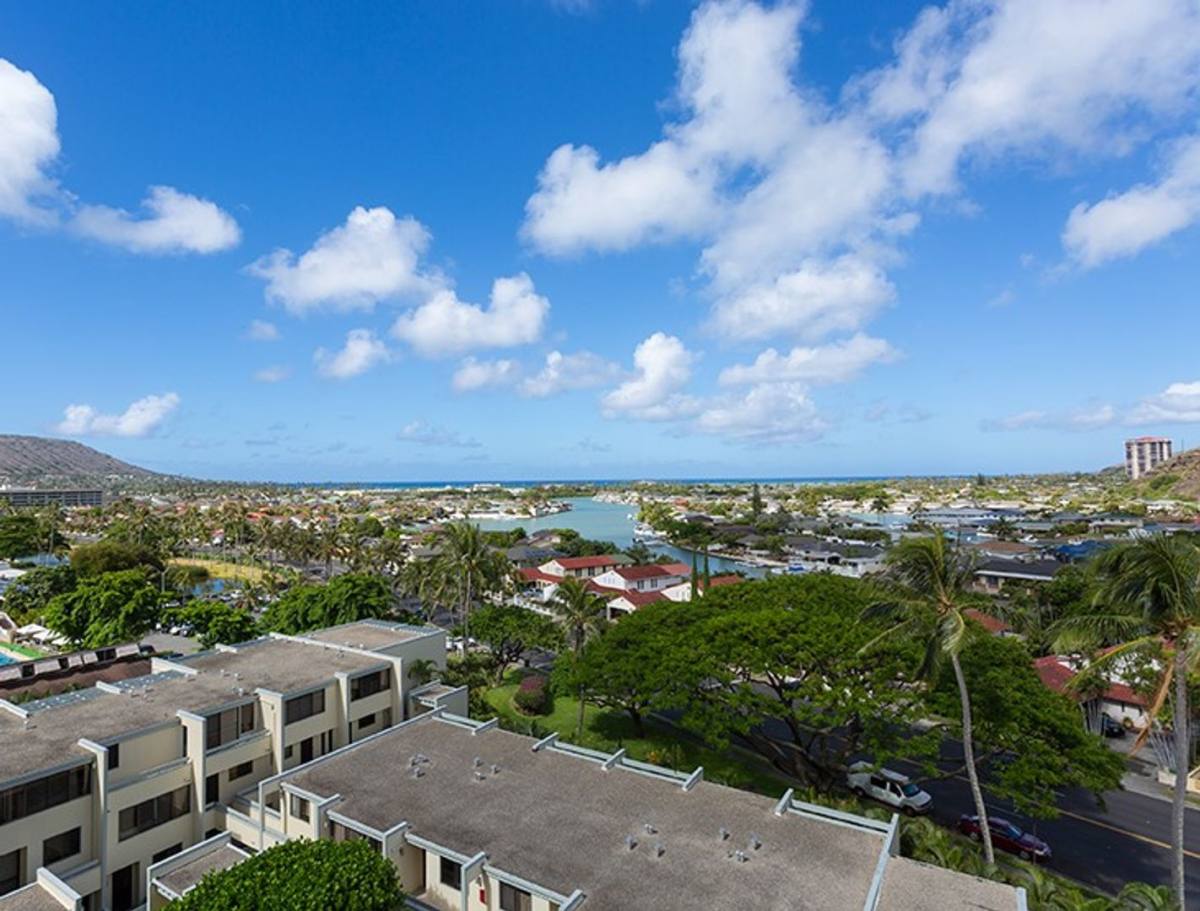 Apartment for rent at 6770 Hawaii Kai Dr, Honolulu, HI 96825
