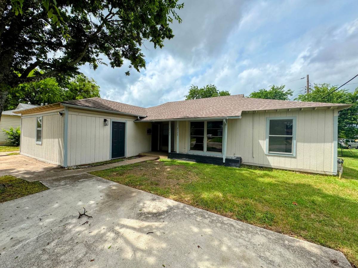 Apartment for rent at 2723-2725 Terrace Dr, Killeen, TX 76543
