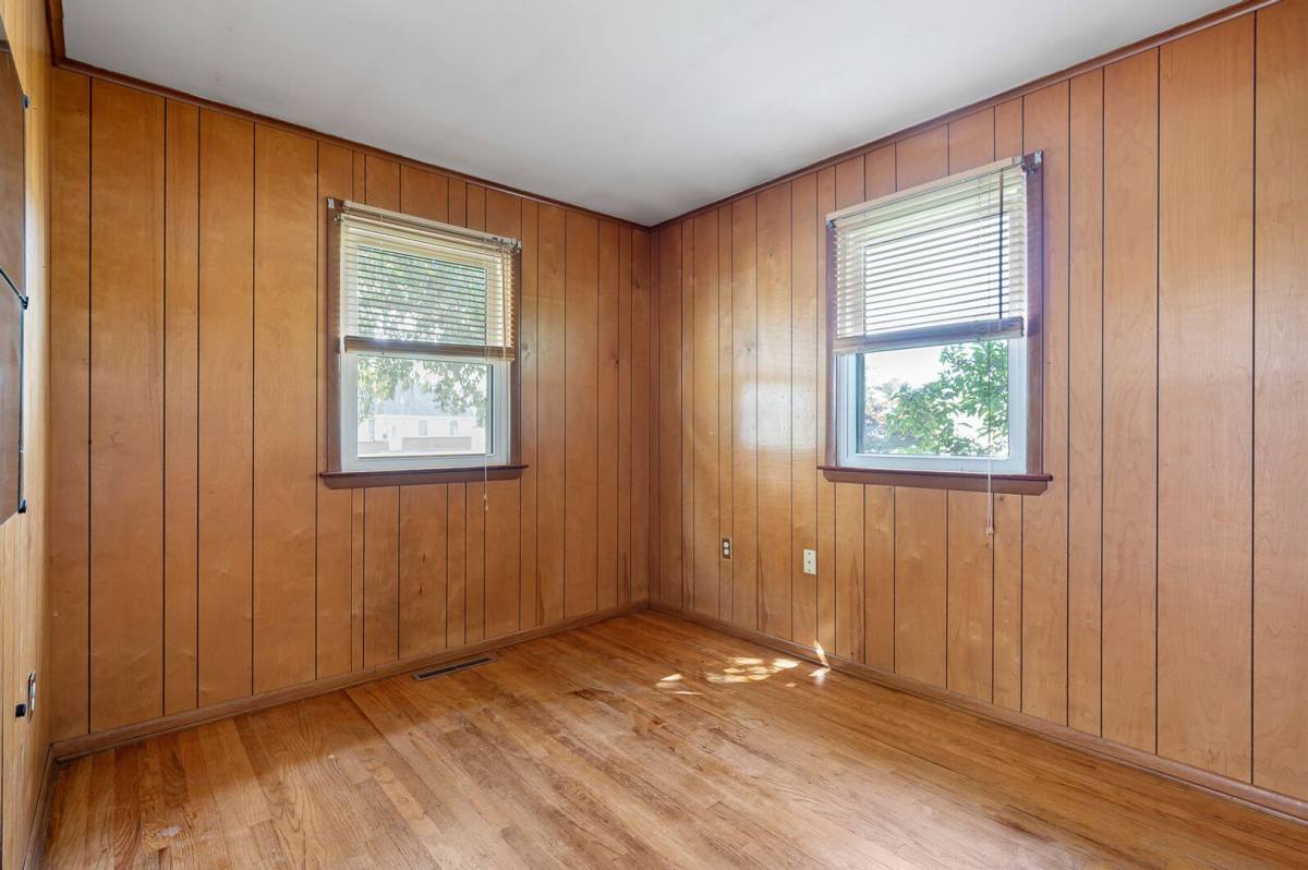 House for rent at 212 N Brownleaf Rd, Newark, DE 19713