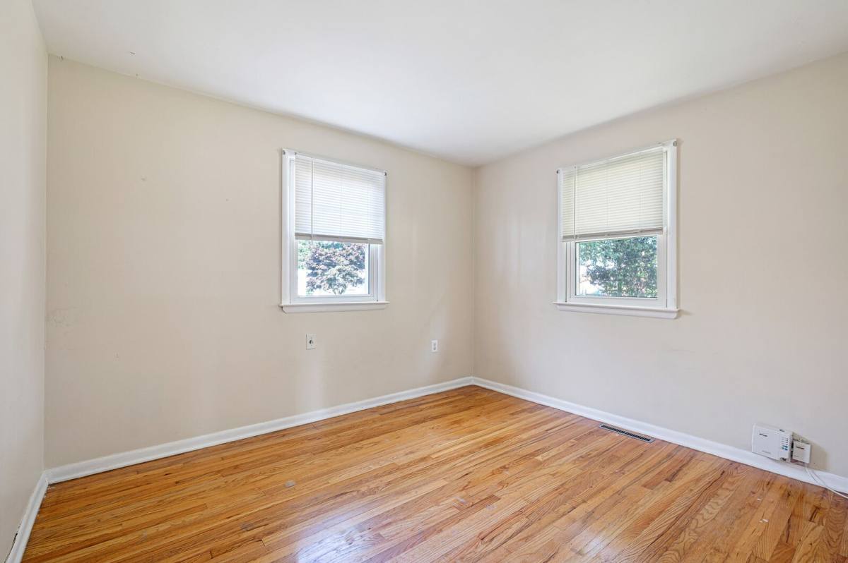 House for rent at 212 N Brownleaf Rd, Newark, DE 19713