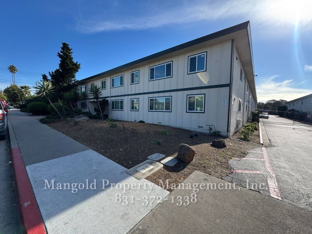 Apartment for rent at 696 Casanova, Monterey, CA 93940