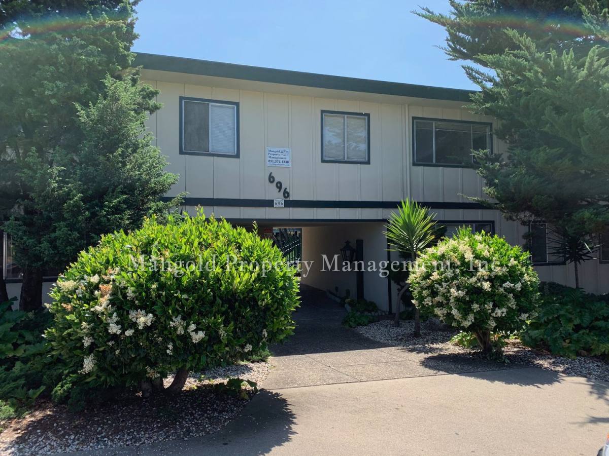 Apartment for rent at 696 Casanova, Monterey, CA 93940