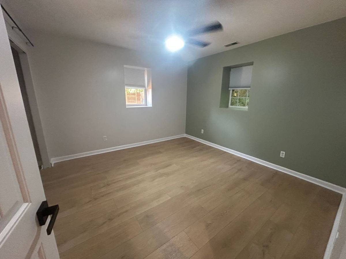Apartment for rent at 160 State St, Asheville, NC 28806
