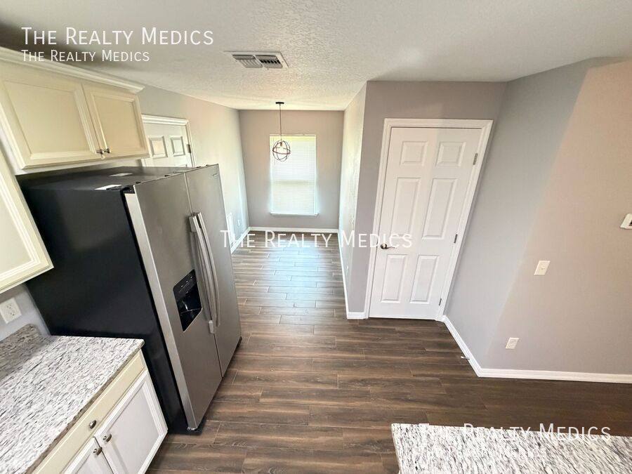 House for rent at 2615 Fair Oaks Dr, Deltona, FL 32738