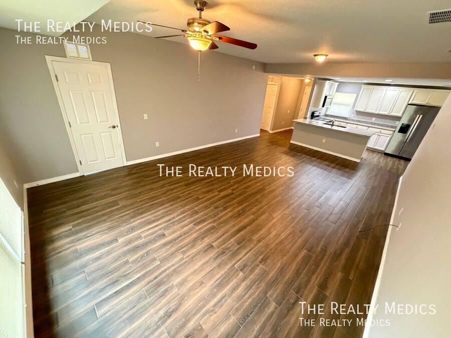 House for rent at 2615 Fair Oaks Dr, Deltona, FL 32738
