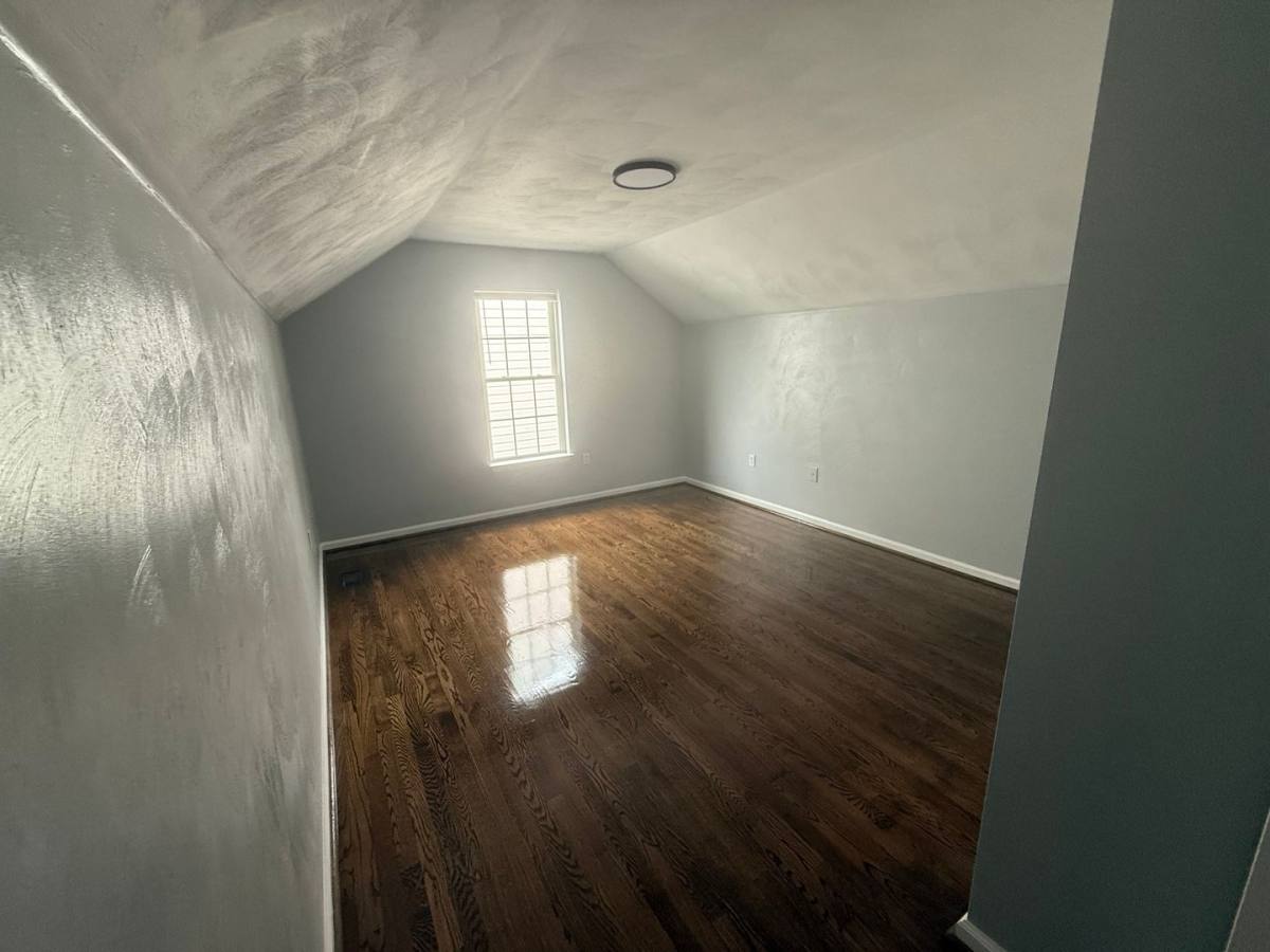 House for rent at 4826 Golfview Dr NE, Roanoke, VA 24019