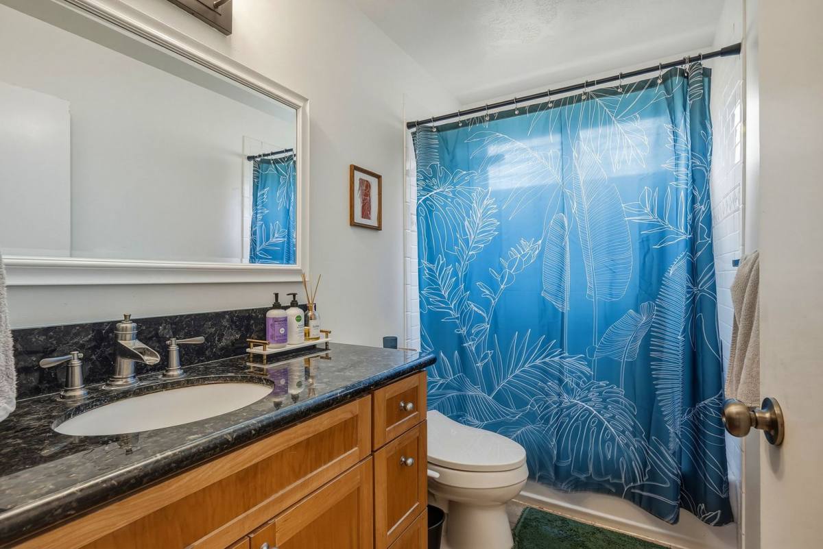 Apartment for rent at 3232 Paty Dr, Honolulu, HI 96822