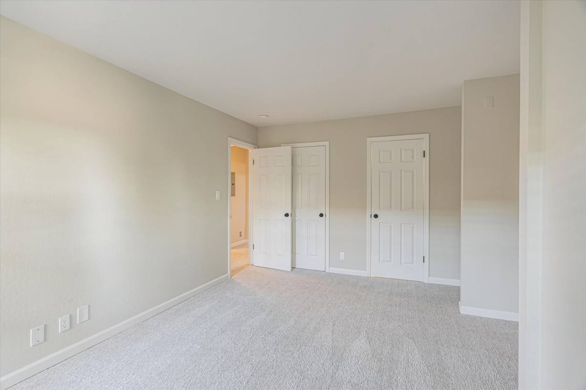 Apartment for rent at 109 Cleland Ave, Los Gatos, CA 95030