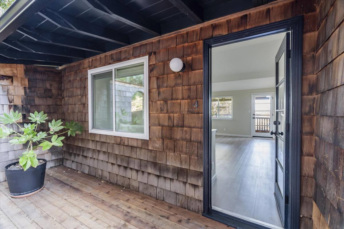 Apartment for rent at 109 Cleland Ave, Los Gatos, CA 95030